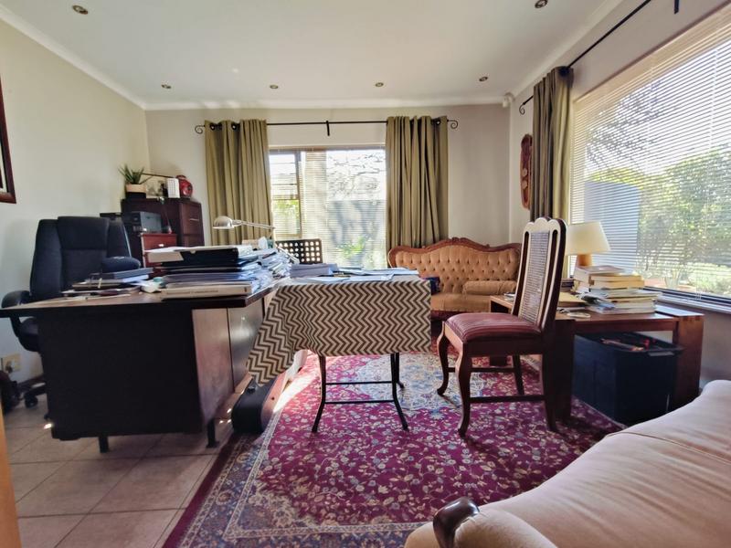 4 Bedroom Property for Sale in Hoogstede Western Cape